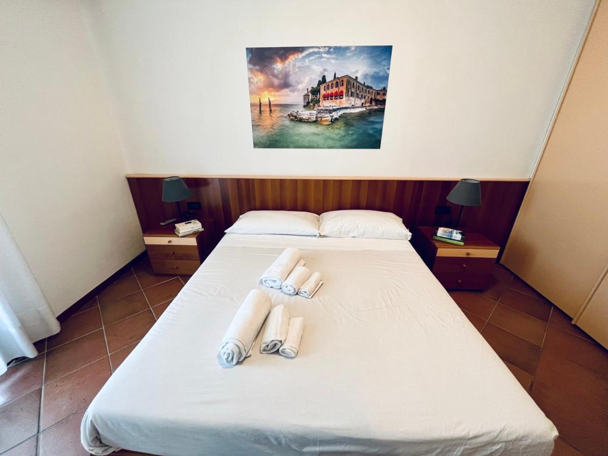 Residence Virgilio Sirmione Exterior foto